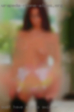 Must have a big dick love Ohio swinger a  challenge.
